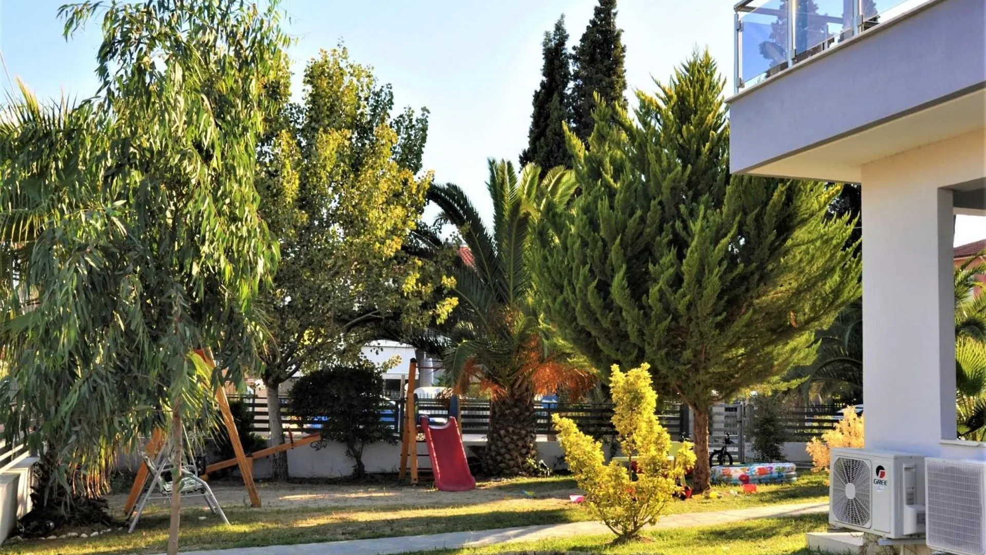 מלון דירות אפרטהוטל Aquarius Nikiti